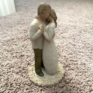 WillowTree Cake Topper #26189.